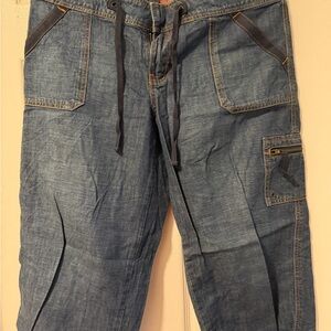 Guess woman’s Blue Cargo Pants